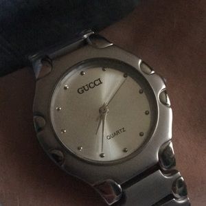 Meet your Posher, Ronin